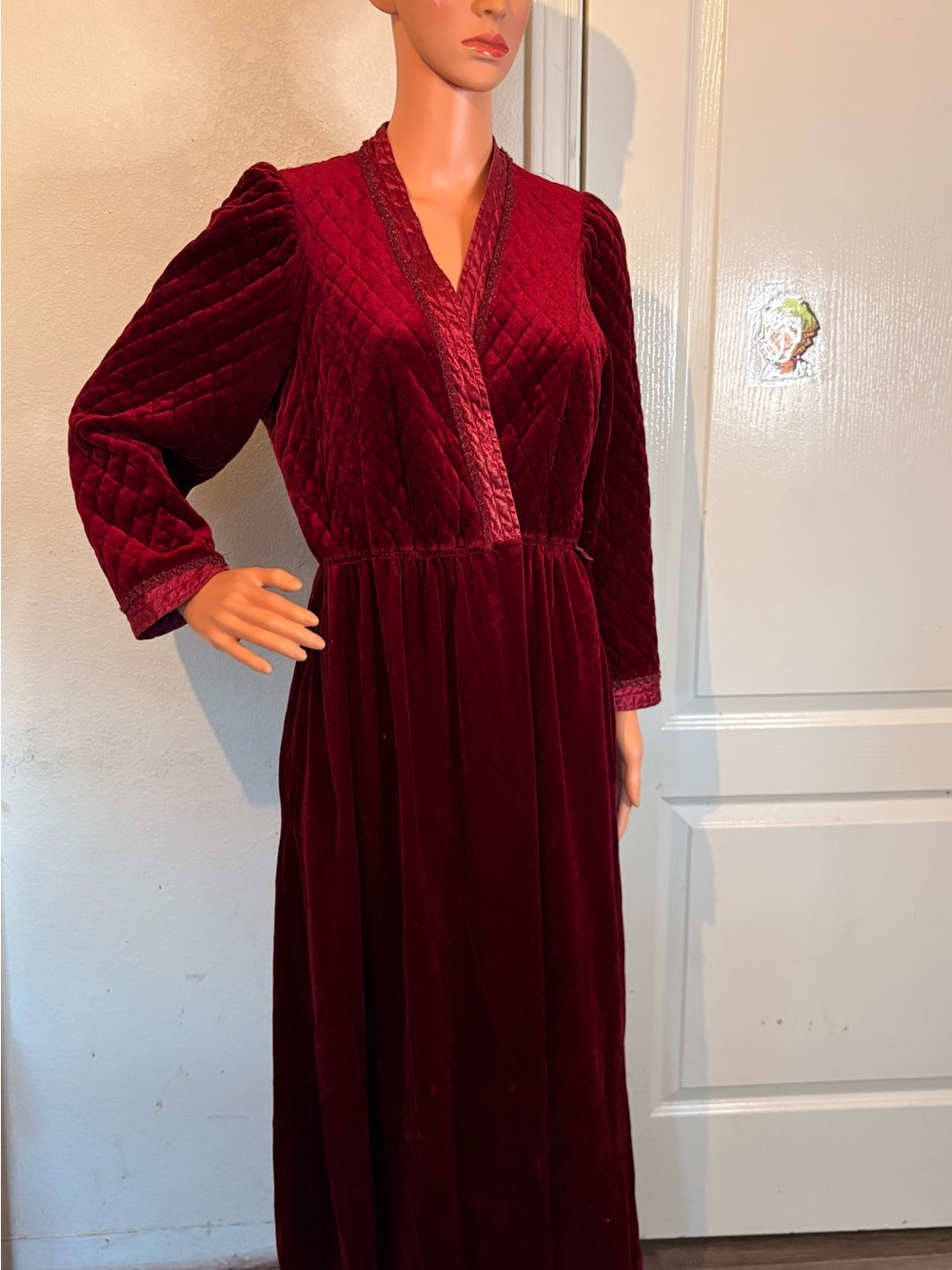 Women's Burgundy Velvet Long Robe